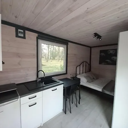 Letniskowy Pawel אכסניה פוגורזליצה